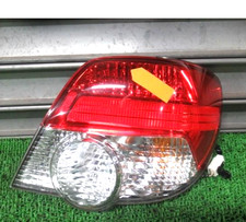 Feu arrière droit origine