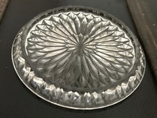 Ancien dessous de bouteille verre/cristal rosace