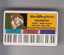 RARE BIG PINS PIN'S 3D 