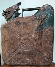 Ancien bidon jerrican 5L Pressol Marquage à identifier - Militaire? WW2?   CA07