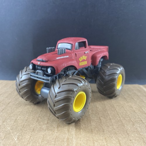 Monster jam grave digger red - monster,
