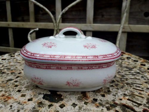Boite savon ancienne avec - a,