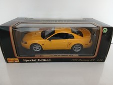 Mustang GT 1999 Jaune MAISTO