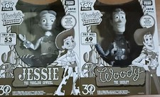 Figurine parlante taille