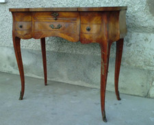 Ancienne table toilette style
