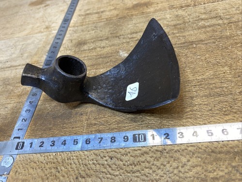 Old tool outil - 16, /