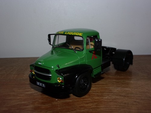 Camion semi remorque - 1/43,
