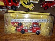 pompier 1/43 ixo mercedes lp 319 échelle hachette collection camion miniatures