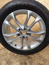 1 roue Audi Q3 1, jantes alu 18 pouces pneus 235/50R18