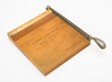 No. 2 PREMO TRIMMING BOARD