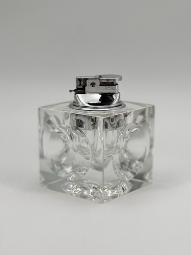 Briquet ice cube par - ice, antonio