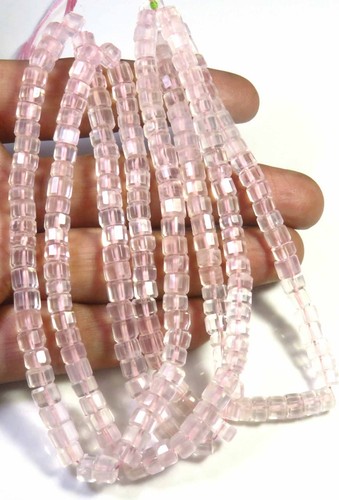 Naturel rose quartz facettes - rose,