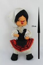 Ancienne POUPÉE DE FEUTRE