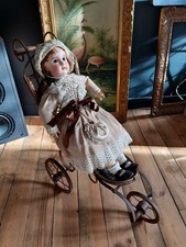 Poussette tricycle poupée