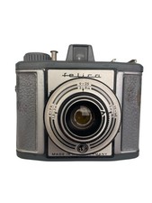 Appareil photo Felica –