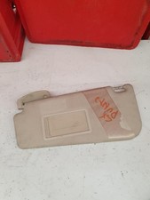 735272574 pare-soleil gauche