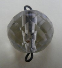 Pampille boule facettée