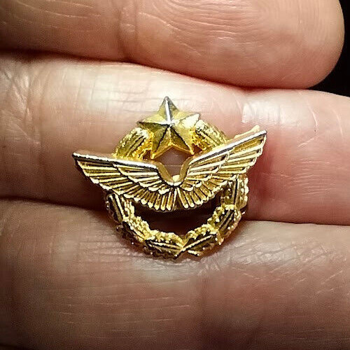 Insigne pin réduction - insigne/pin's,