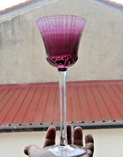 1 verre à vin roemer violet