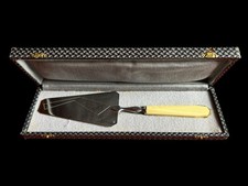 Pelle À Gâteau Art Déco