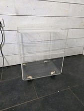 Table De Chevet En Plexiglas