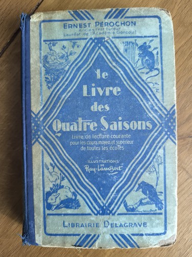 Livre scolaire ancien - livre,