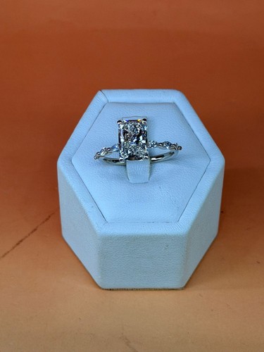 Bague blanc 18 carats - en,
