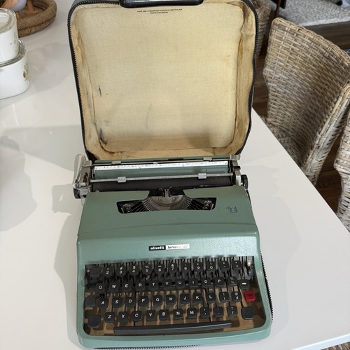 Vintage olivetti lettera - bl/gr,
