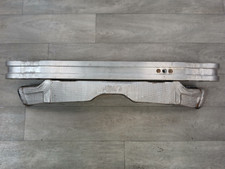 Renfort pare choc arrière