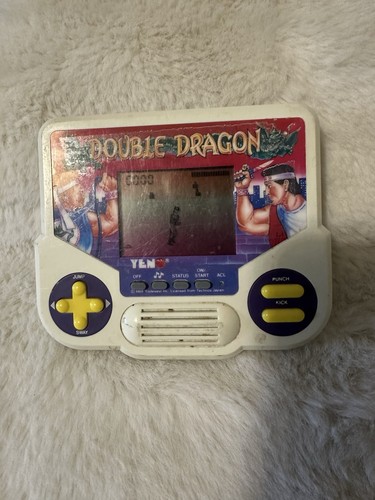 Vintage 1988 tiger - vintage, electronics