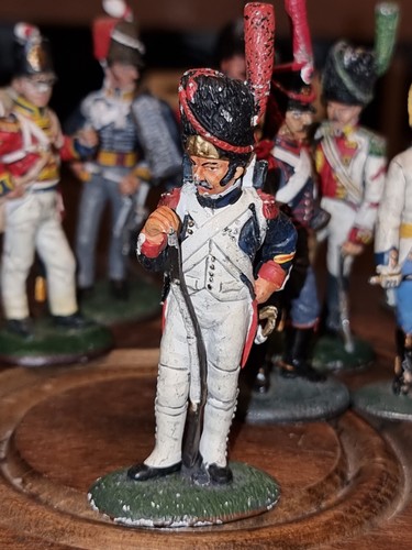 Figurine del prado grenadier - figurine,