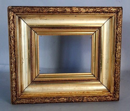 Cadre ancien perlé 28x24,5