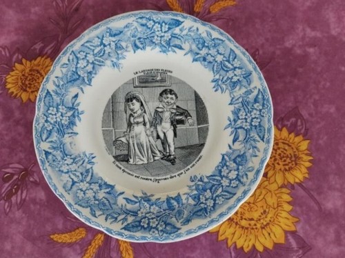 Assiette parlante porcelaine - assiette,