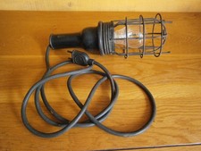 Ancienne lampe- baladeuse Atrow-atelier-industriel-loft
