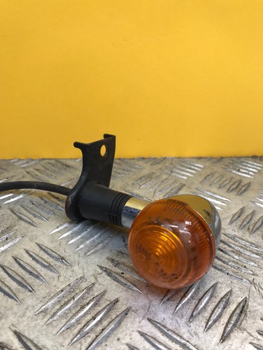 Clignotant arrière droit pour