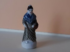  FEVE "CRECHE NATIVITE SANTIBELLI 2012" -  SANTON CRECHE FEMME PANIER