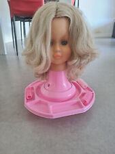 Tête à coiffer avec socle et