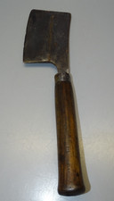 -ANCIEN OUTIL HACHOIR FEUILLE BOUCHER MANCHE BOIS COLLECTION OUTILS ANCIENS   D