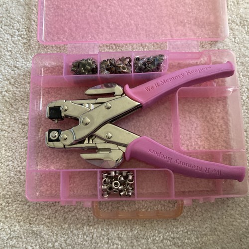 Pink crop dile r - crop-a-dile,