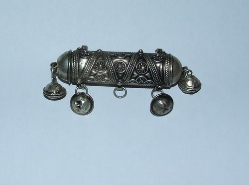Ancien pendentif gau boite - gau,