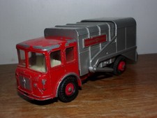 Matchbox Series King Size camion poubelle garbage refuse truck cleansing service
