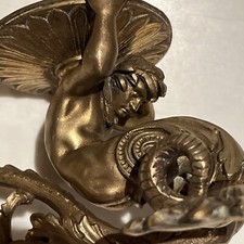 Bougeoir À Mains Rat De Cave