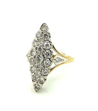 MAGNIFIQUE BAGUE OR 18 CARATS - Marquise en diamants 0,80 carat - 3,42 g