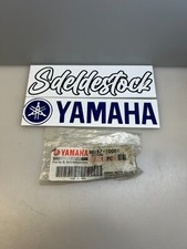 1 boulon cadre yamaha