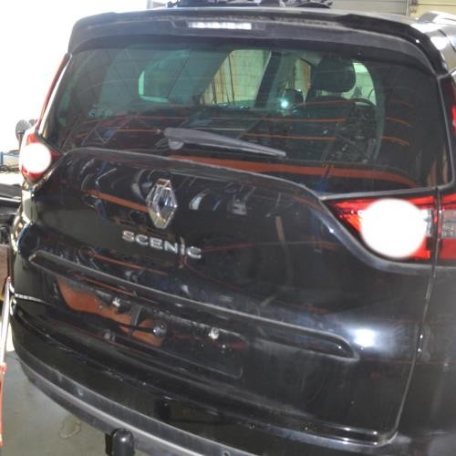 Malle hayon arriere renault - arriere,
