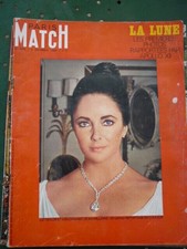 PARIS MATCH N°1074 du
