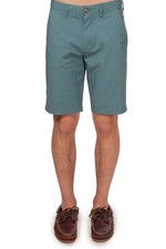 TIMBERLAND - Men's regular chino bermuda shorts with logo patch