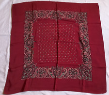 ANCIEN FOULARD DE QUALITE EN