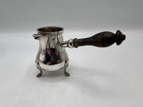 Rare cremier tripode egoiste - tripode,