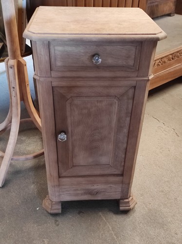 Ancien petit meuble - , chevet